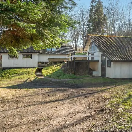 2 Bedroom Awesome In Sejero